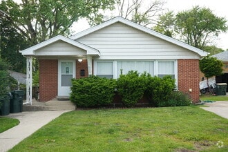 Building Photo - 8660 Frontage Rd