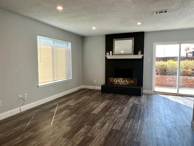 Foto del edificio - 3931 N Garland Ave