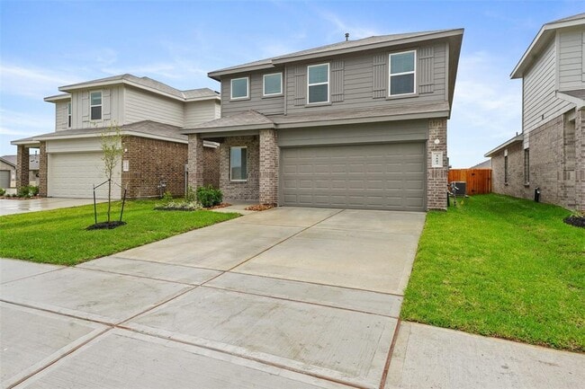Building Photo - 5607 Avalon Woods Dr