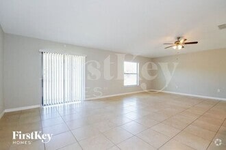 Building Photo - 9637 Sage Creek Dr