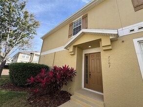 Building Photo - 7107 Harmony Square Dr