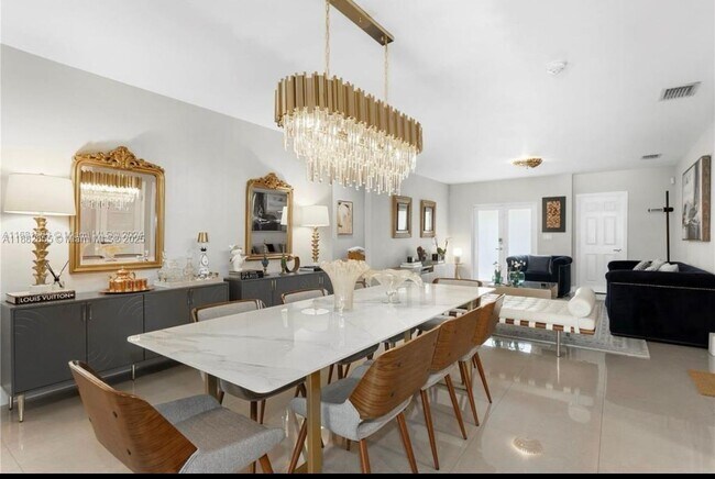 Foto del edificio - 284 NE 116th St