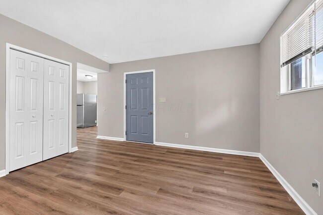 Foto del edificio - 940 Ferndale Pl