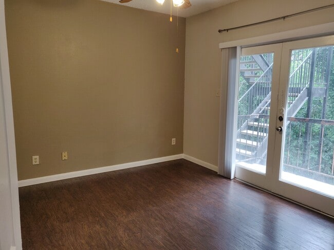 Bedroom - 9747 Whitehurst Dr Apartment