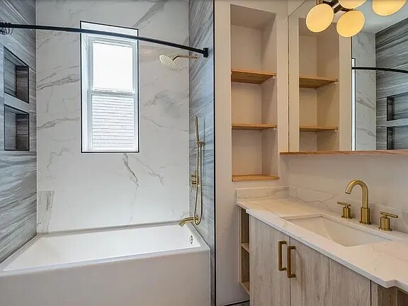 Foto del edificio - 841 N Mozart St