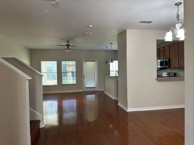 Foto del edificio - Three Bedroom Townhome at Cypress Lakes in Kissimmee