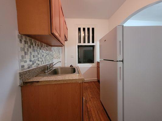 Foto del edificio - 2 bedroom in Bronx NY 10462