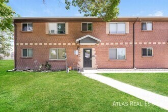 Building Photo - 9955 W 59th Pl