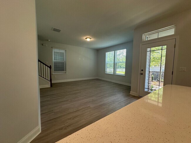 Building Photo - BRAND NEW HOME!