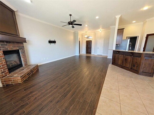 Foto del edificio - 2416 NW 153rd St