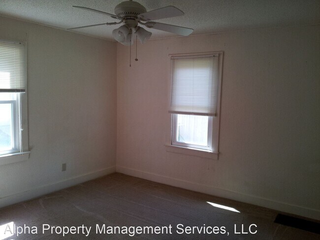 Building Photo - 2 br, 1 bath House - 320 Marshall