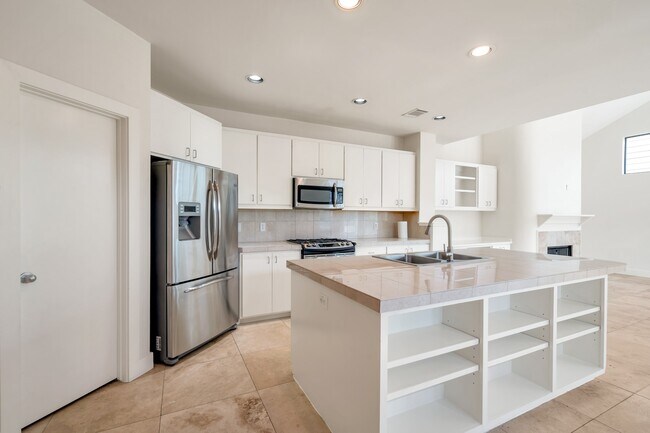 Foto del edificio - 3602 Link Valley Dr.