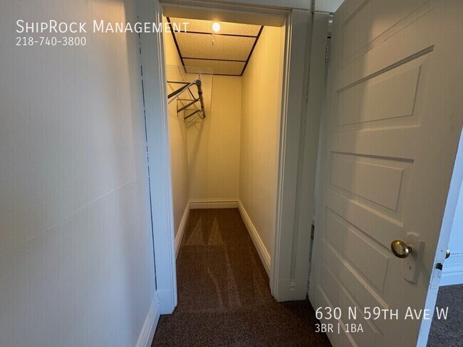 Building Photo - 630 N 59th Ave W