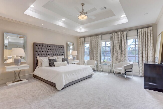 Foto del edificio - 3749 Olympia Dr