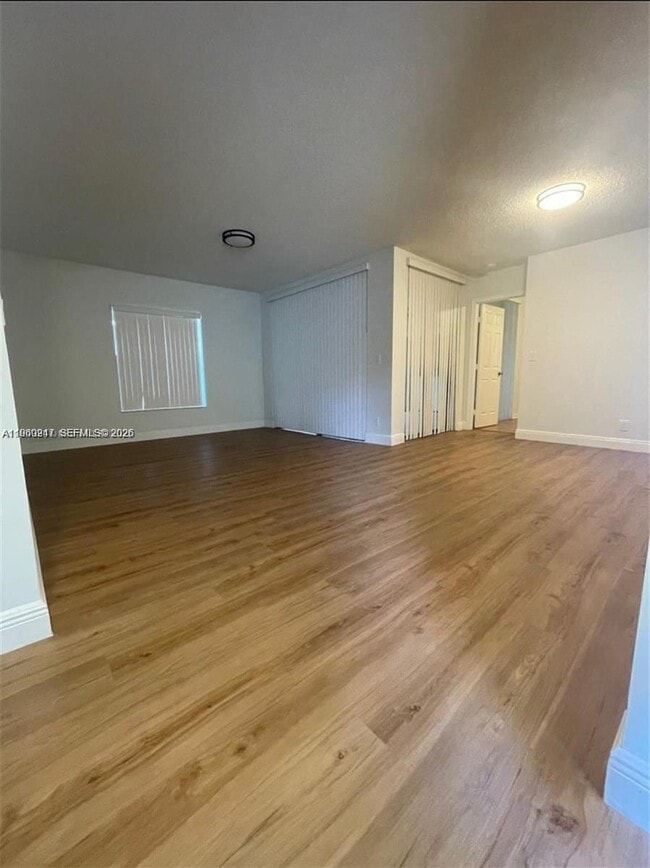 Building Photo - 4541 Carambola Cir S