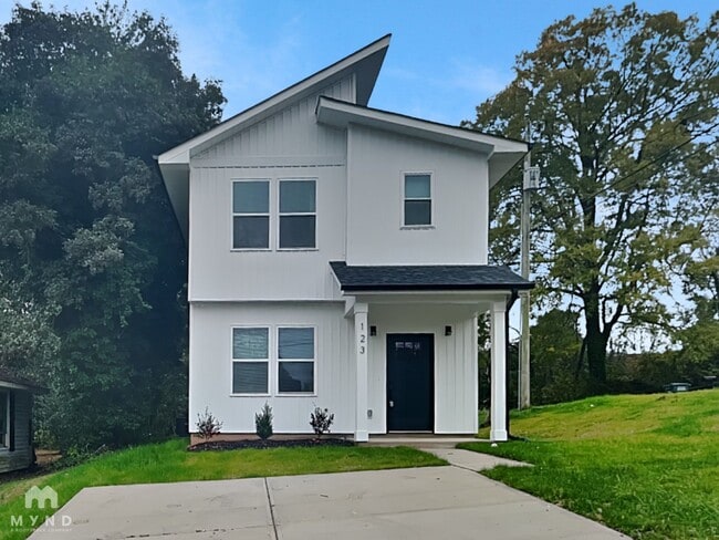 Building Photo - 123 W Harrison Ave