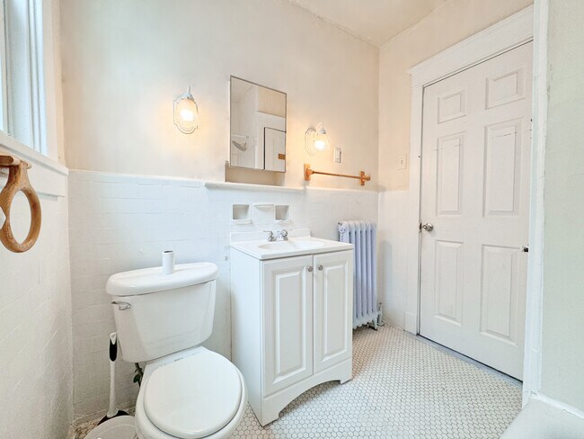 Foto del edificio - 5658 Phillips Ave