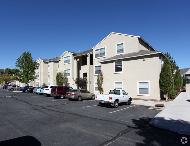 Building Photo - Vista Point Apartments