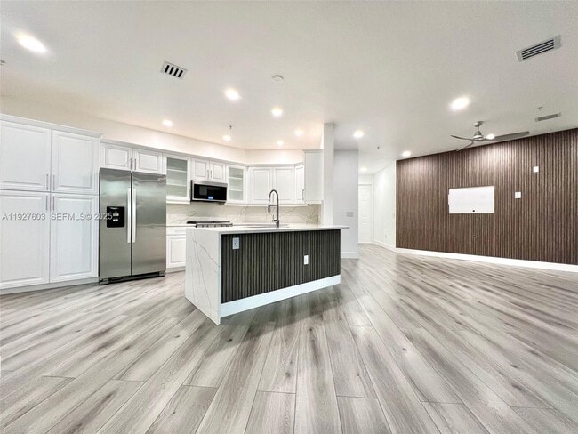 Foto del edificio - 2955 NW 126th Ave