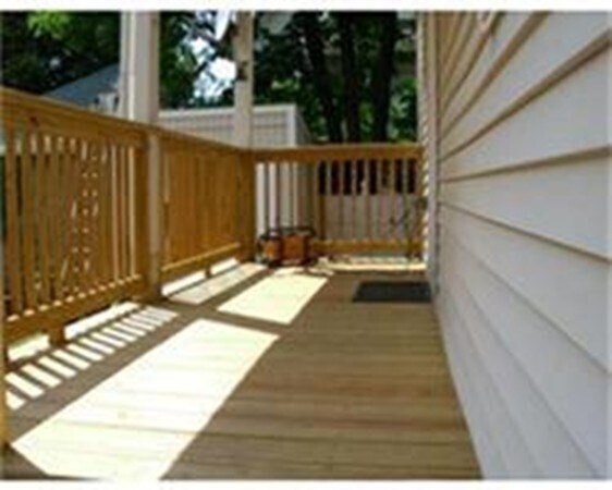 Foto del edificio - 1 Hilltop Rd