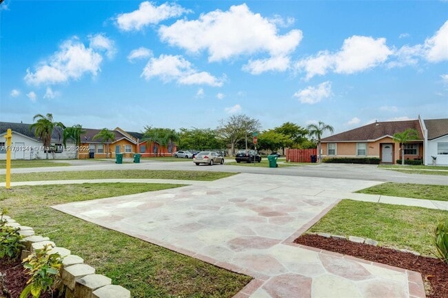 Building Photo - 11605 SW 147th Ter