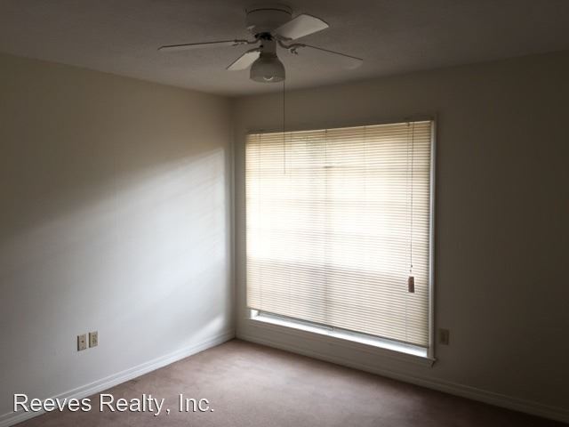 Building Photo - 4 br, 2.5 bath House - 5251 Joginell Drive E