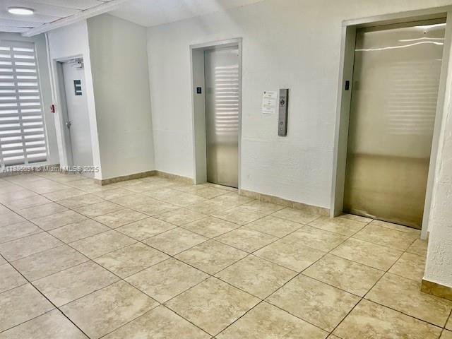 Foto del edificio - 17560 Atlantic Blvd