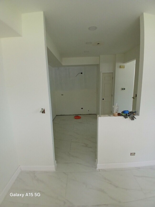 Foto del edificio - 1150 Regency Dr