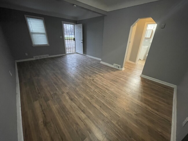 Building Photo - 16145 Lahser Rd