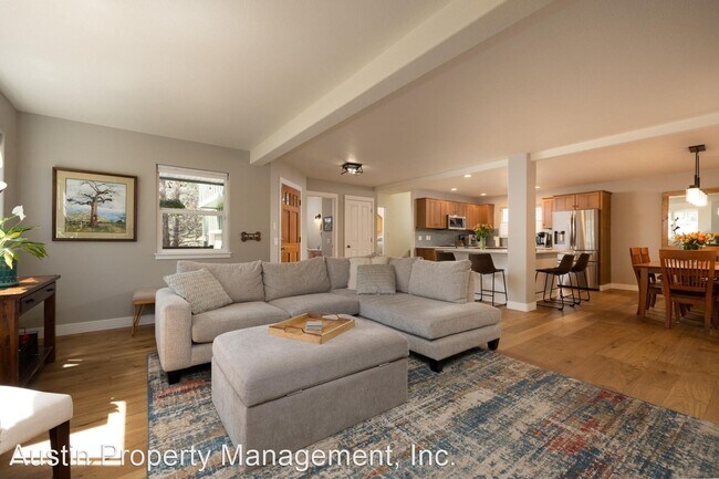 Building Photo - 3 br, 2.5 bath House - 1760 NW 12th Street...