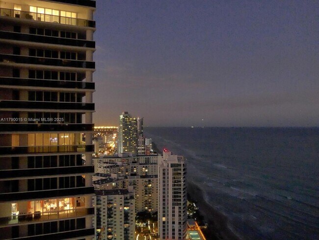 Foto del edificio - 1830 S Ocean Dr