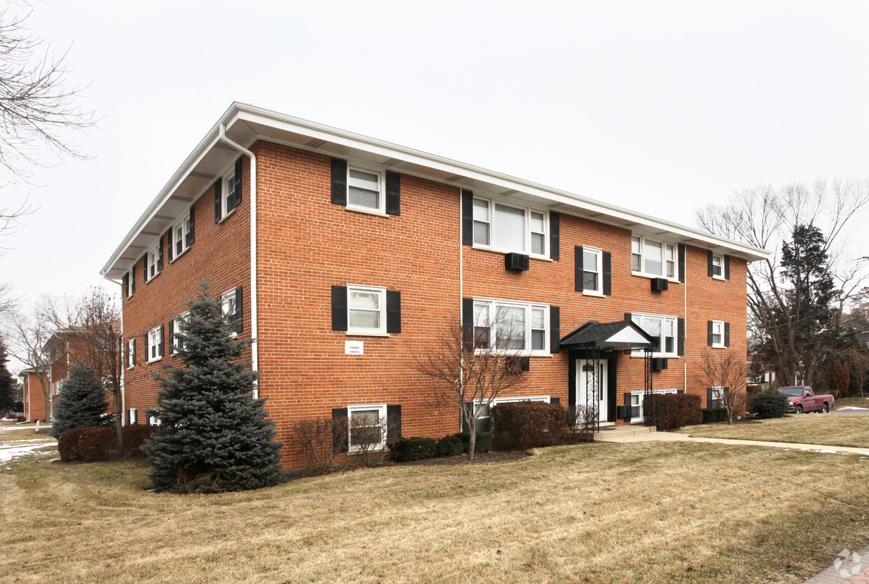 1-3 N Main St, Mount Prospect, IL 60056 - Apartments In Mount Prospect ...