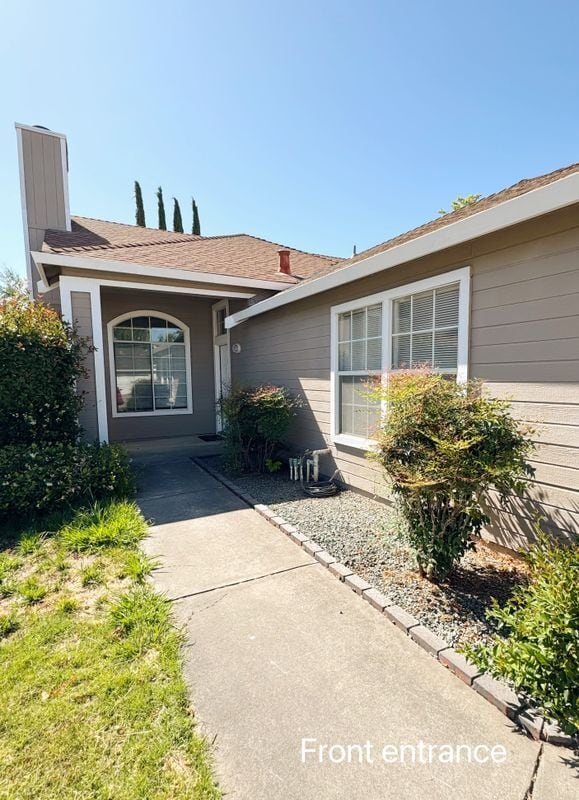 Building Photo - 9255 Guillermina Ct