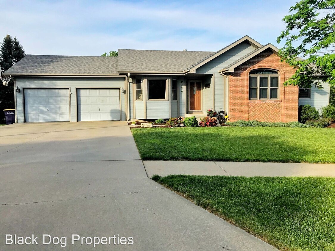 Primary Photo - 4 br, 3 bath House - 2714 Candlewood Drive
