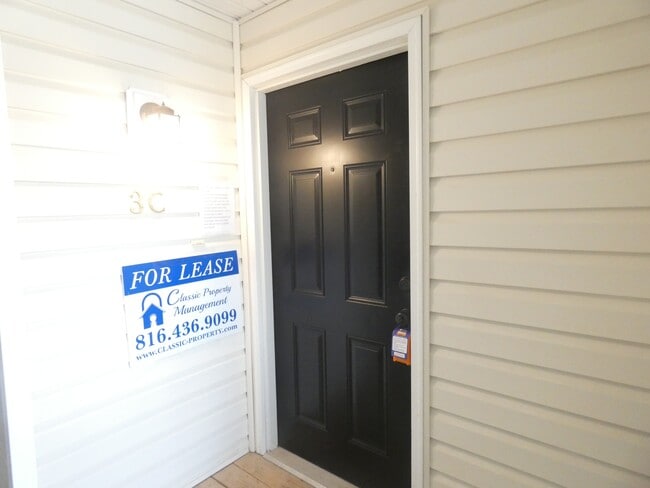 Foto del edificio - 5500 NE 80th Terrace