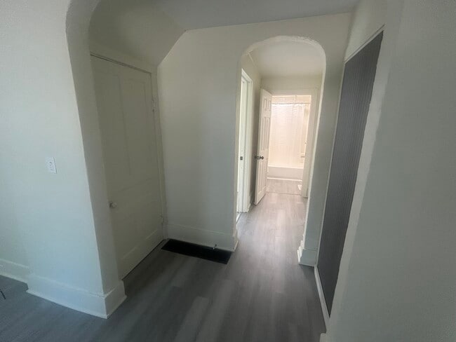 Hallway - 421 W Bond St
