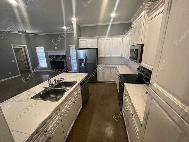 Building Photo - 1514 Arcadia Ln