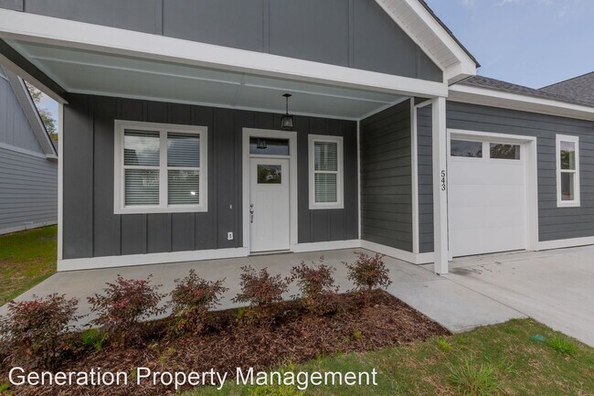 Building Photo - 4 br, 2 bath House - 574 Strong Avenue