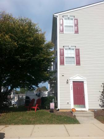 Primary Photo - 2621 Ivory Run Way