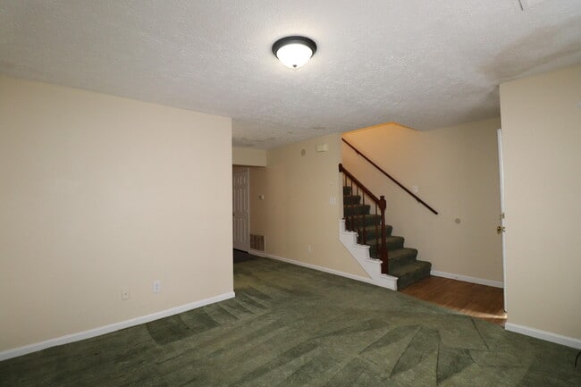 Foto del edificio - 109 Floyd Ct