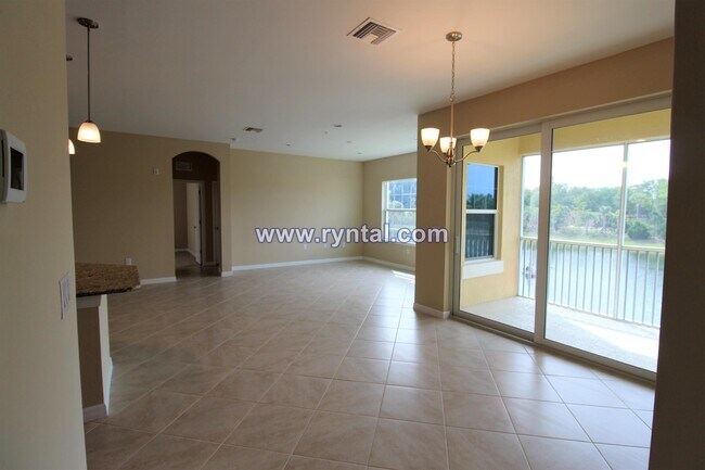 Building Photo - 4153 Frontier Ln