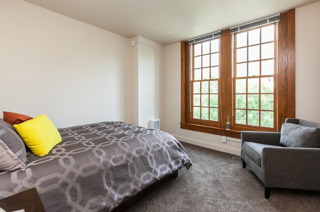 Foto del edificio - Longfellow Lofts