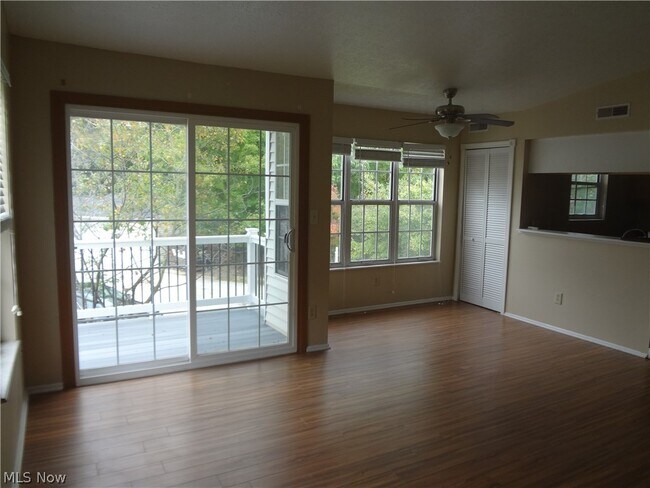 Foto del edificio - 1304 Stoney Run Trail