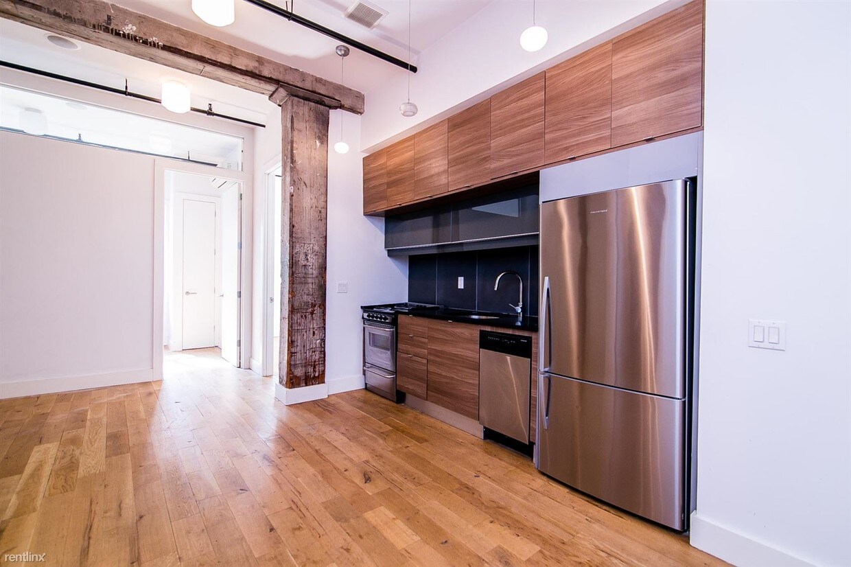 Foto principal - 54 S 11th St