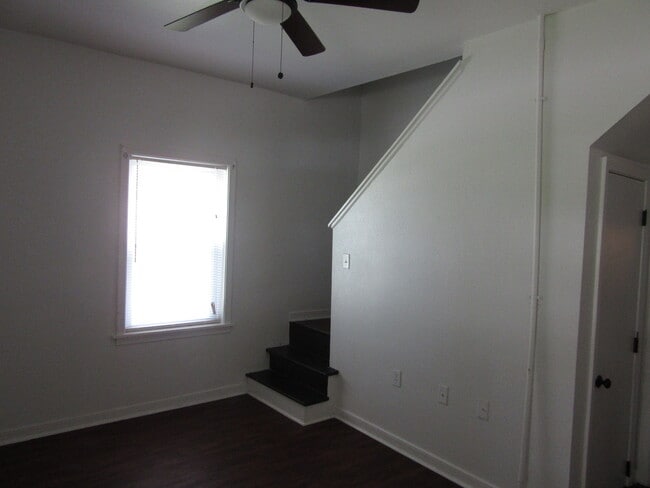 Building Photo - Pegram Street