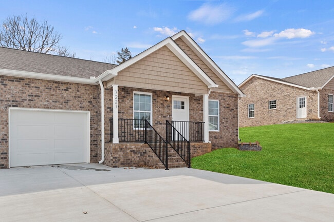 Building Photo - 7221 Howard Bennett Way