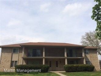Foto principal - 5404 Cresthaven Ln