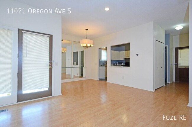 Foto del edificio - 11021 Oregon Ave S