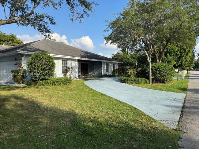 Foto del edificio - 13501 SW 104th Ave