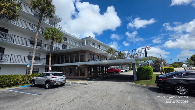 Building Photo - 9235 SW 8th St